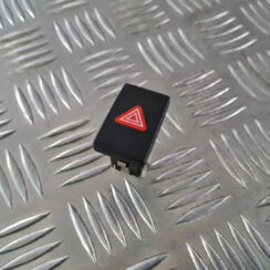 Trauksmes poga priekš VW GOLF 6 2011