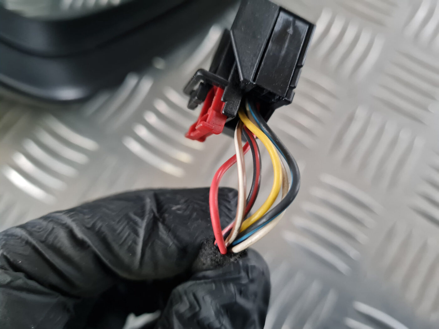 Ārējais spogulis, pa labi priekš VW GOLF 6 2011