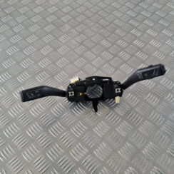 Stūres statnes slēdzis priekš VW GOLF 6 2011