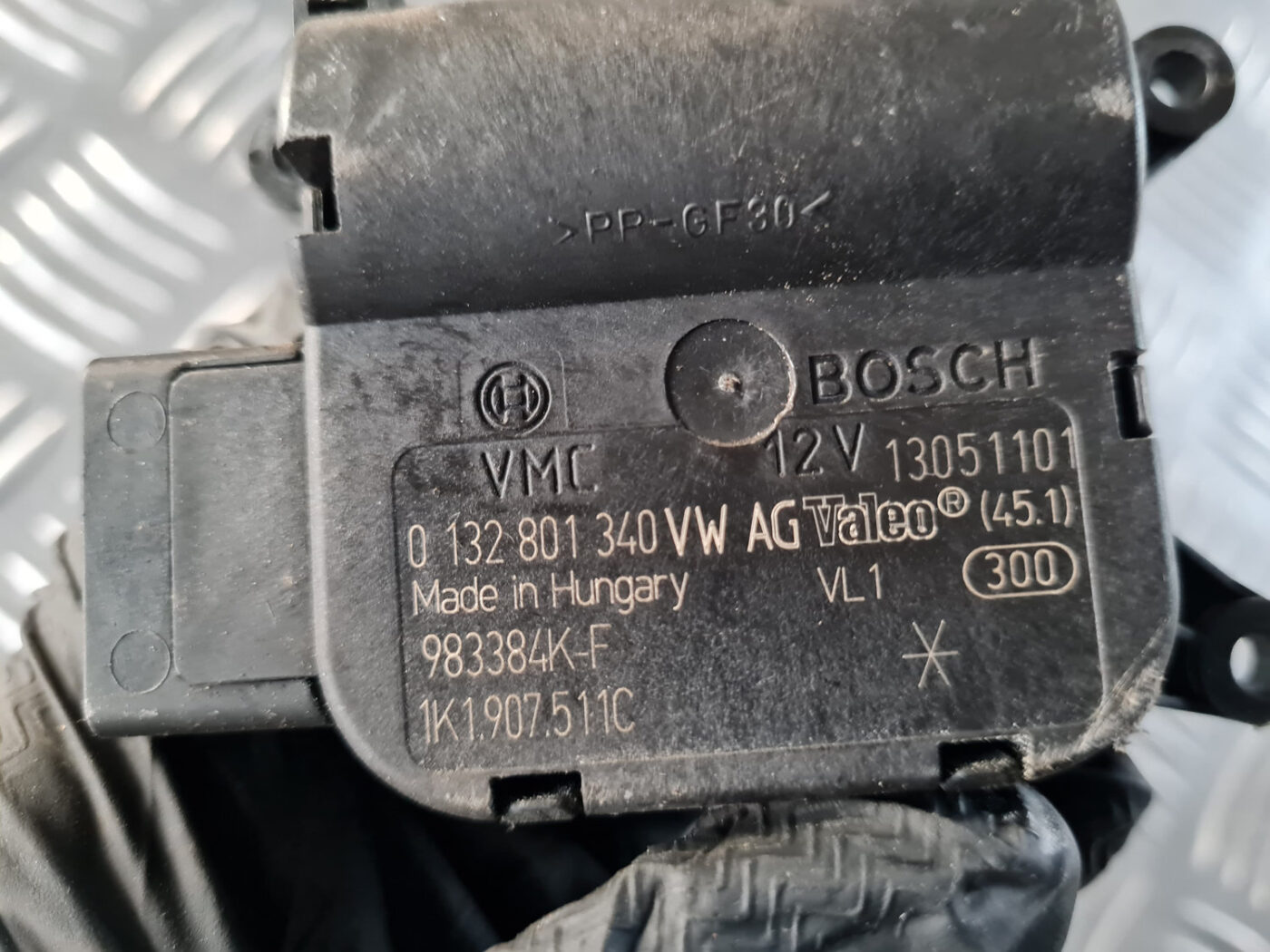 Apsildes sistēmas aktuators priekš VW GOLF 6 2011