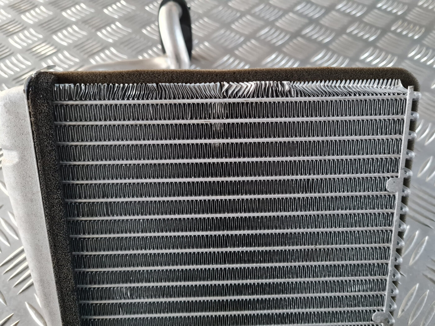 Apsildes sistēmas radiators priekš VW GOLF 6 2011