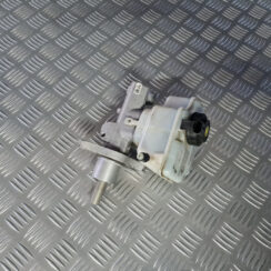 Bremžu pastiprinātāja galvenais cilindrs priekš VW GOLF 6 2011