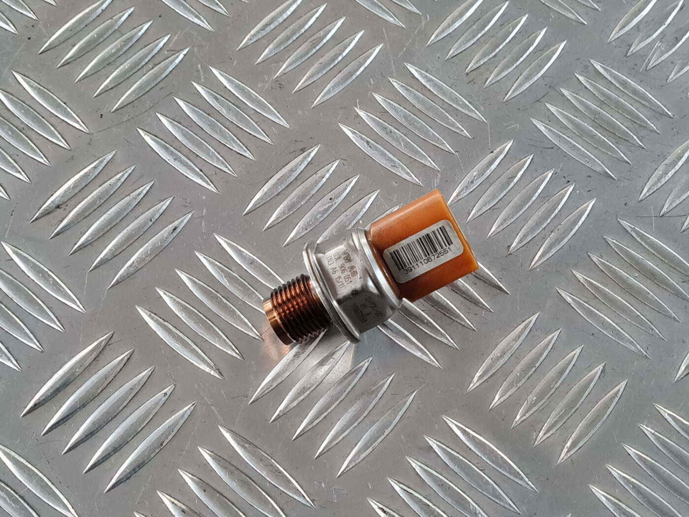 Spiediena devējs priekš VW GOLF 6 2011 1 Spiediena devējs priekš VW GOLF 6 2011