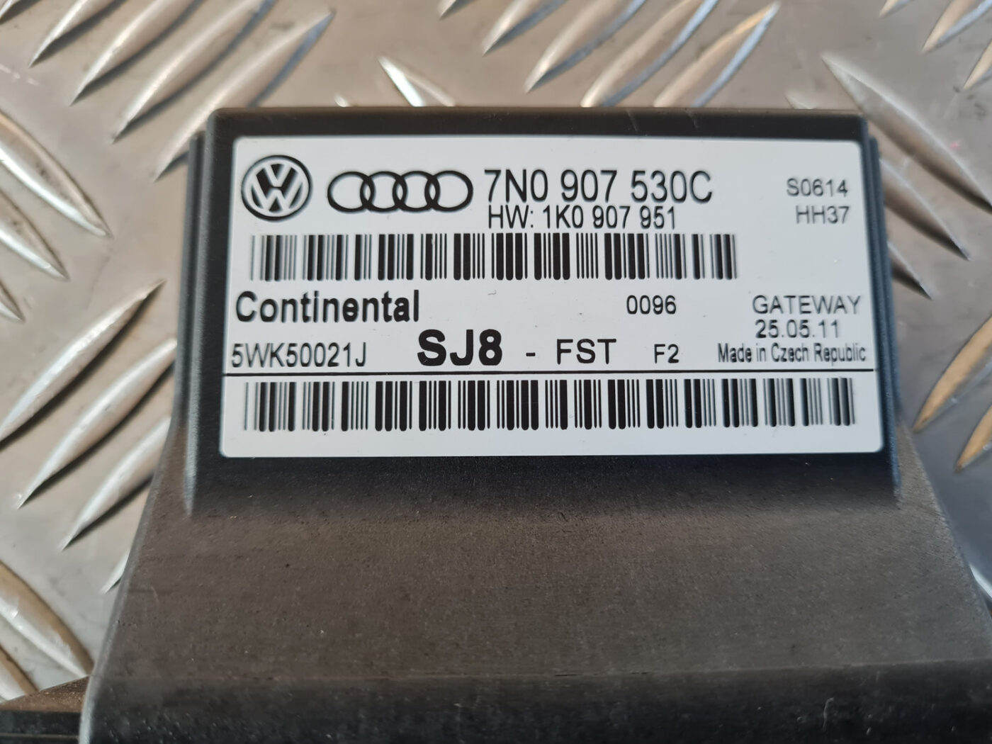 GATEWAY vadības bloks priekš VW GOLF 6 2011 5 GATEWAY vadības bloks priekš VW GOLF 6 2011