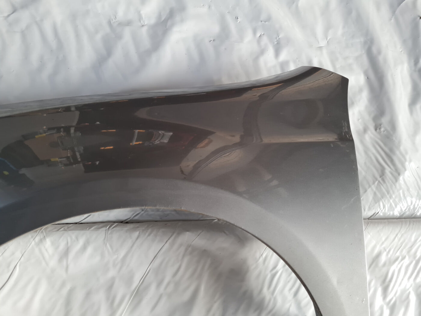 Priekšējais kreisais spārns priekš VW GOLF 6 2011 20 Priekšējais kreisais spārns priekš VW GOLF 6 2011