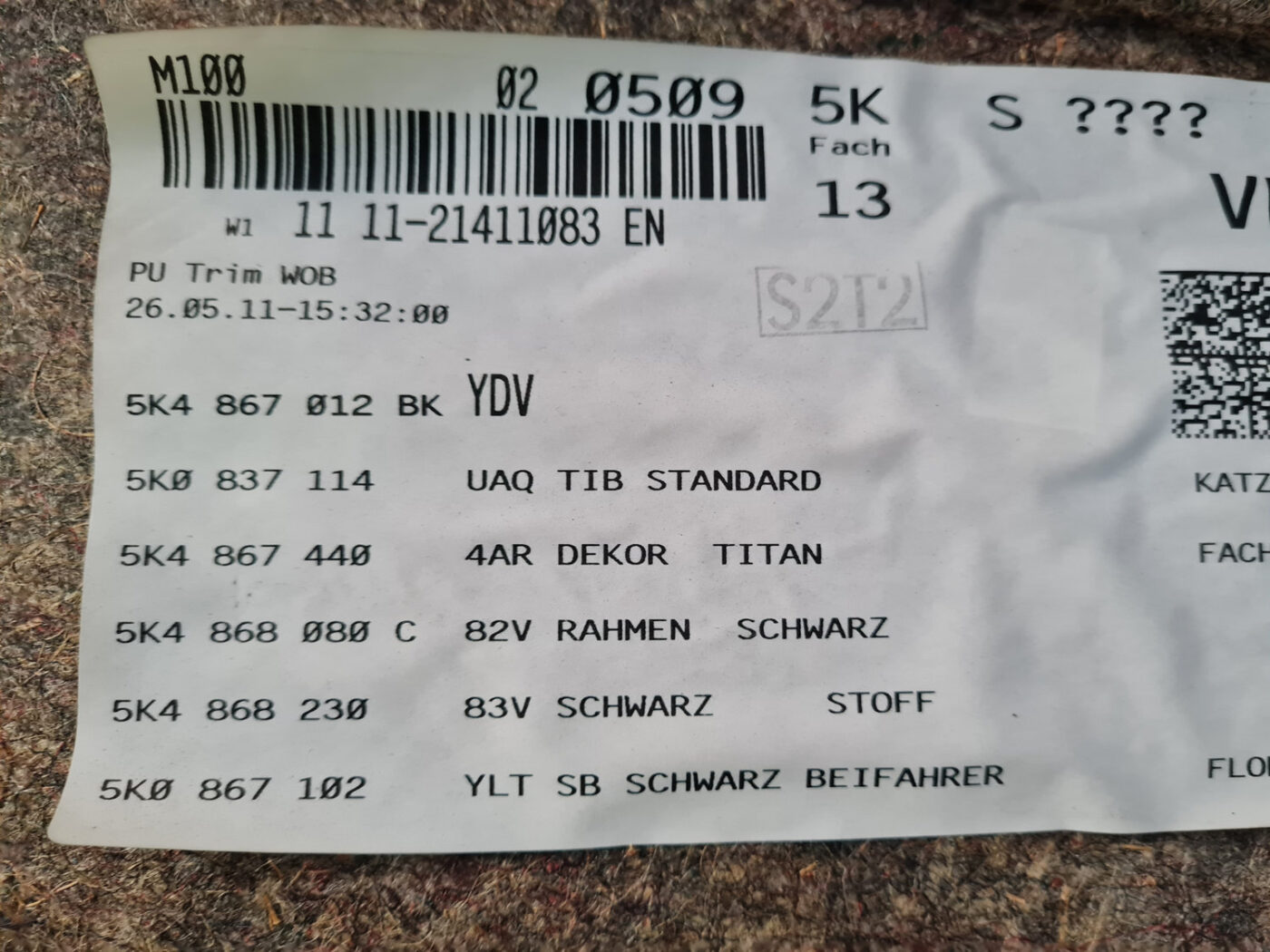 Priekšējo labo durvju apdare priekš VW GOLF 6 2011 4 Priekšējo labo durvju apdare priekš VW GOLF 6 2011