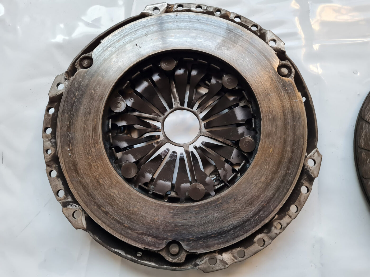 Sajūga komplekts priekš VW TRANSPORTER T6 2016-